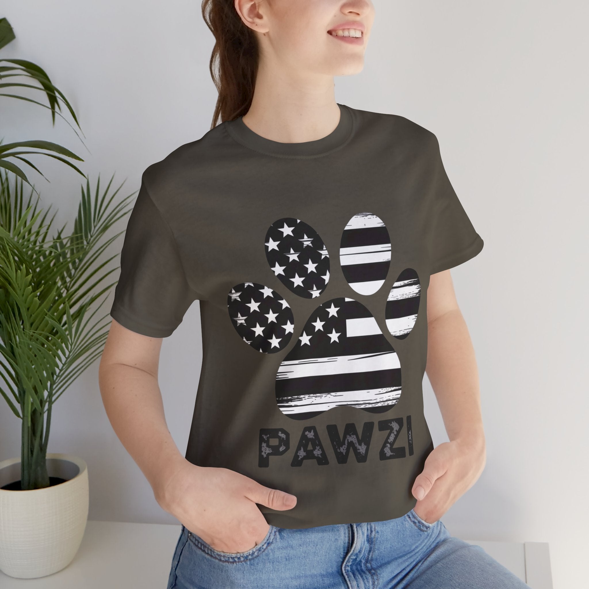 B/W Flag Paw (Adult Short Sleeve T-Shirt)